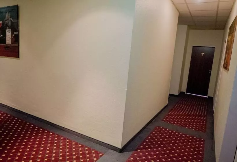 Hotelli Lumen Am Hauptbahnhof