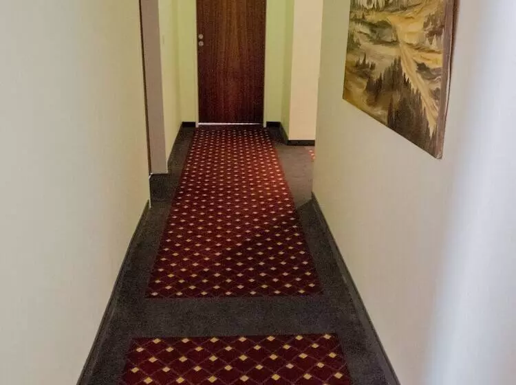 Hotelli Lumen Am Hauptbahnhof