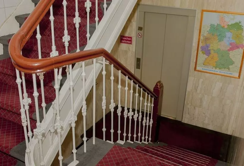 Hotelli Lumen Am Hauptbahnhof