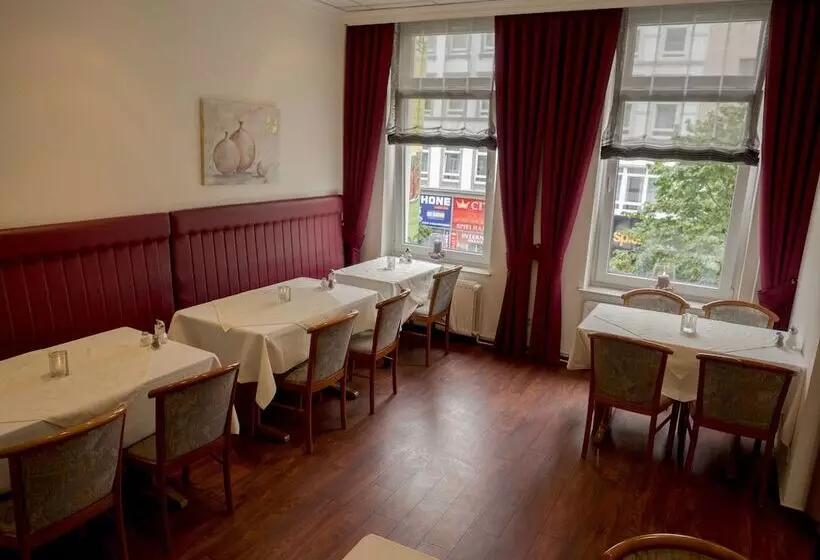 Hotelli Lumen Am Hauptbahnhof