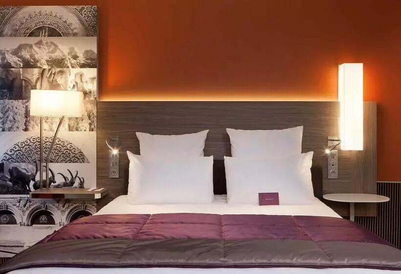 Отель Mercure Chambery Centre