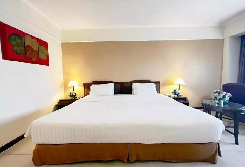 酒店 Mercure Chiang Mai