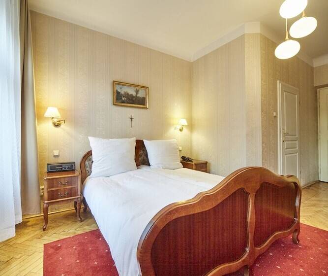 בית מלון כפרי Pollera