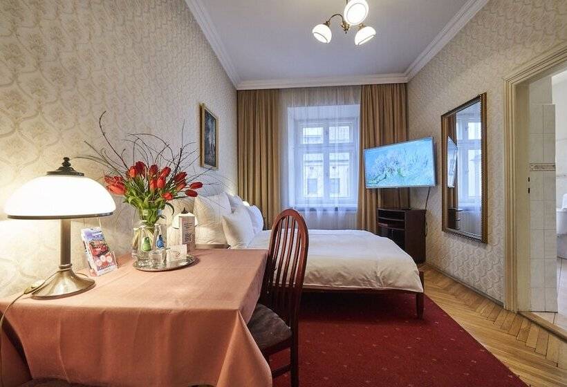 בית מלון כפרי Pollera