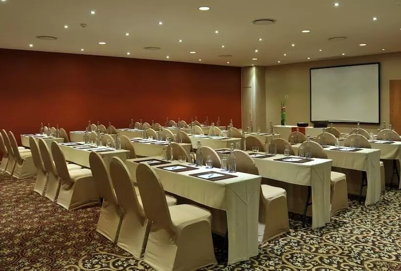 Protea Hotel By Marriott Midrand