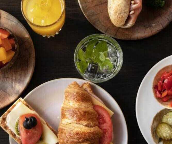 Hotel Quentin Arrive