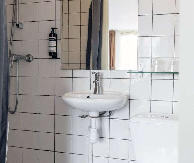 Hotel Quentin Arrive