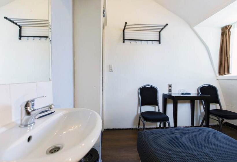 Hotel Quentin Arrive