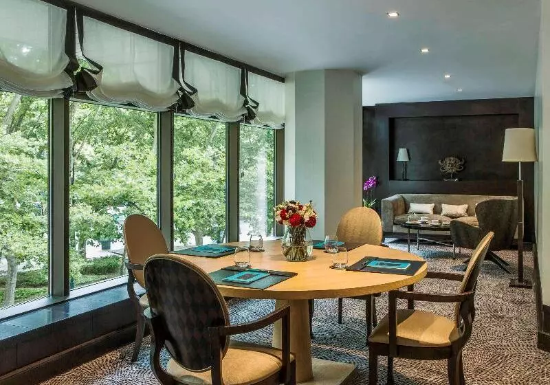 هتل Sofitel Lisbon Liberdade