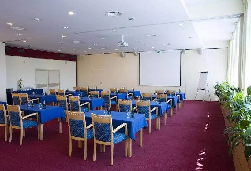 فندق Spa Resort Sanssouci