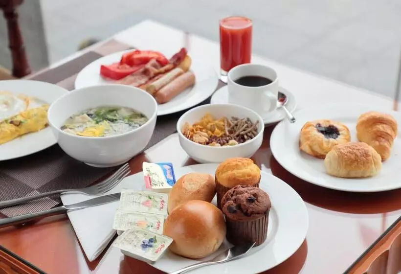 Jianguo Hotel Shanghai