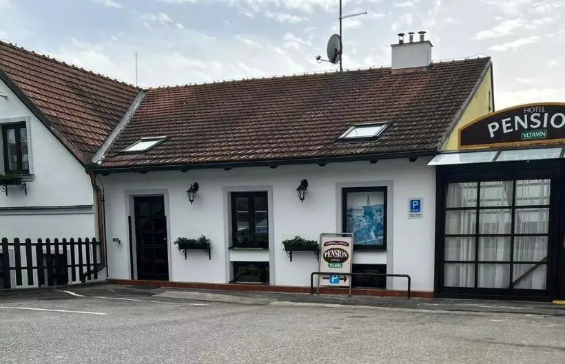 بنسيون Grand Vltavín