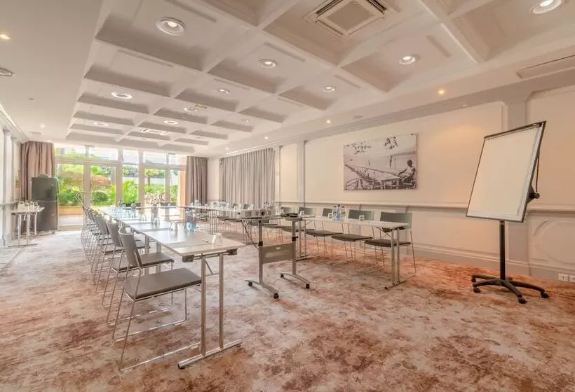 Resort Otel Holiday Inn Nice   Port St Laurent, An Ihg