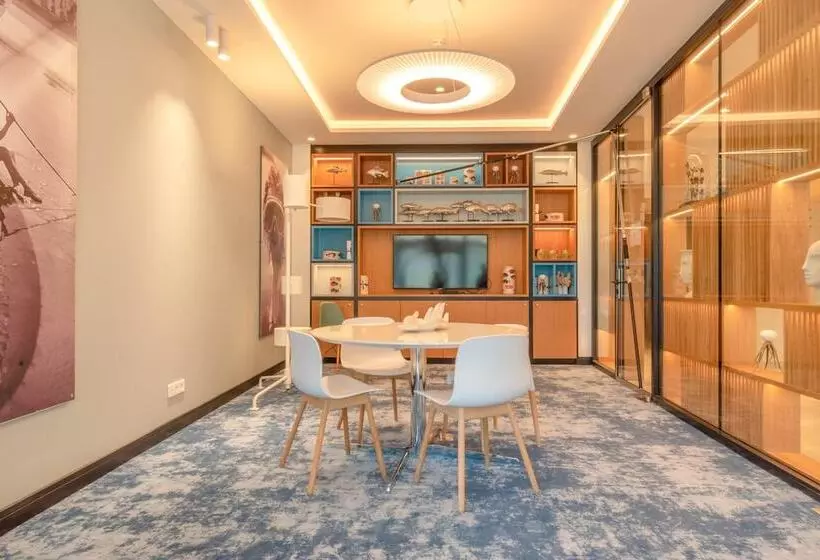 Resort Otel Holiday Inn Nice   Port St Laurent, An Ihg