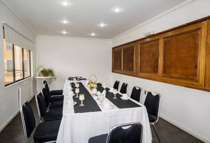 בית מלון כפרי Aitue