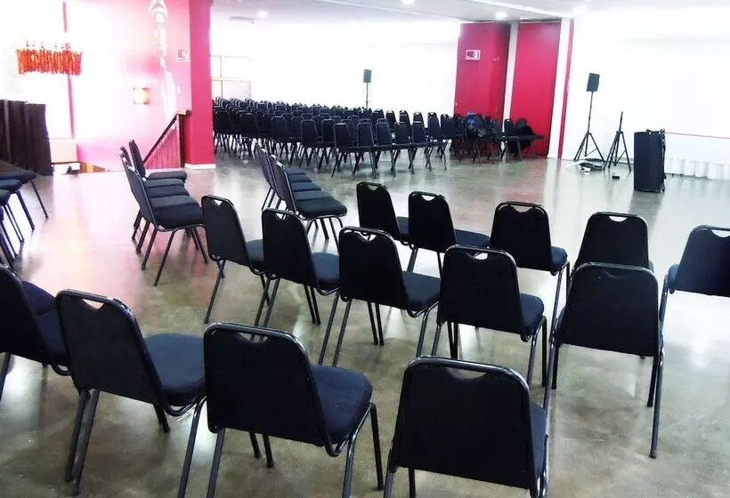 בית מלון כפרי Aitue