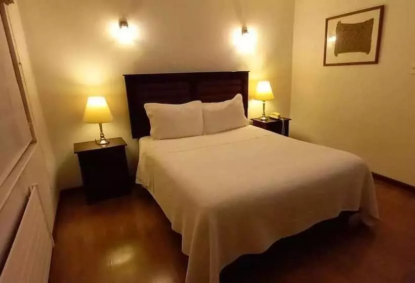 בית מלון כפרי Aitue