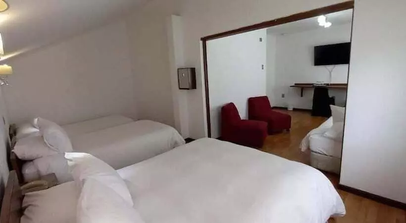 בית מלון כפרי Aitue