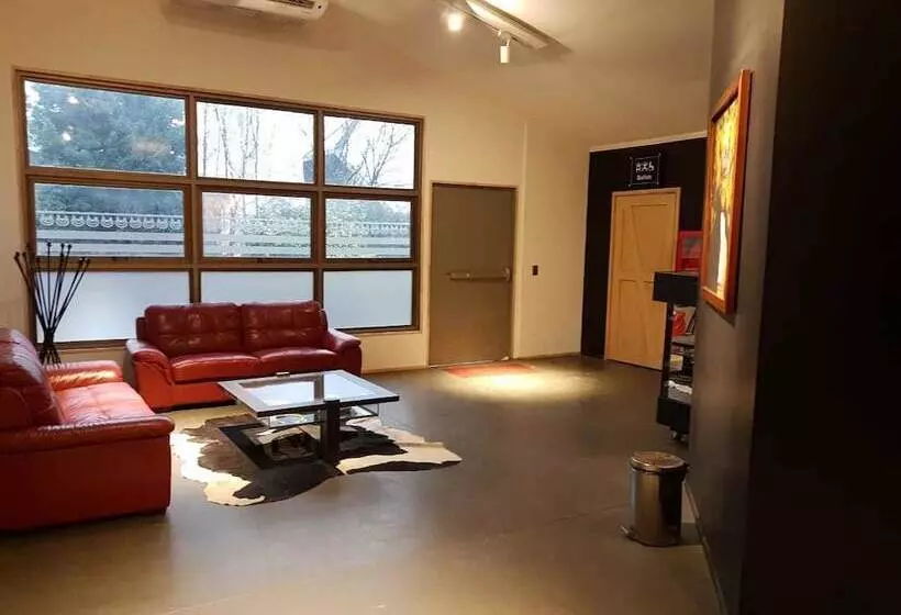 בית מלון כפרי Aitue