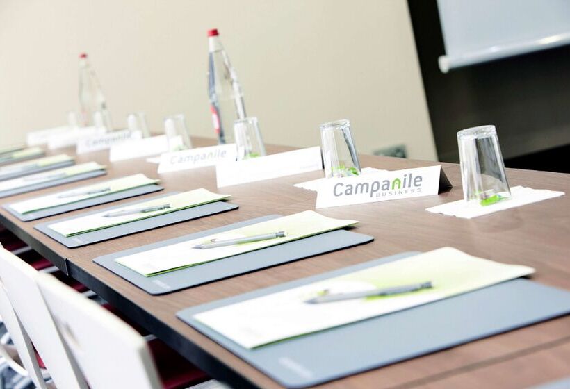 בית מלון כפרי Campanile Versailles Buc