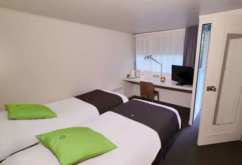 בית מלון כפרי Campanile Versailles Buc