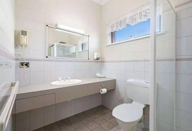 בית מלון כפרי Comfort Inn & Suites King Avenue