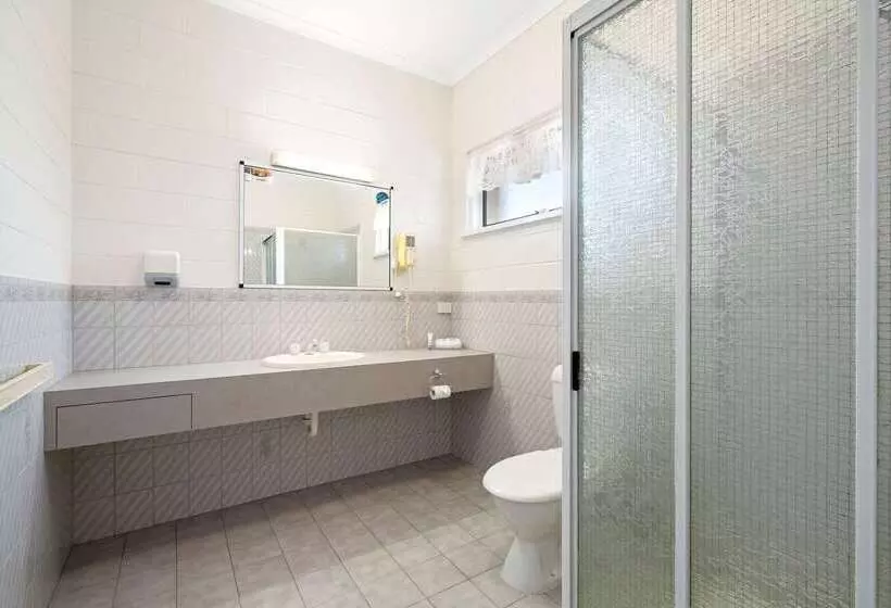 בית מלון כפרי Comfort Inn & Suites King Avenue