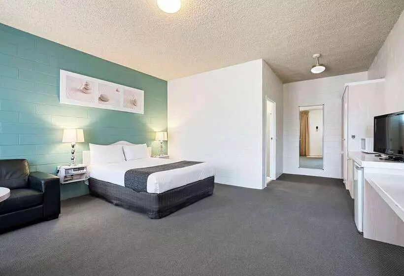 בית מלון כפרי Comfort Inn & Suites King Avenue