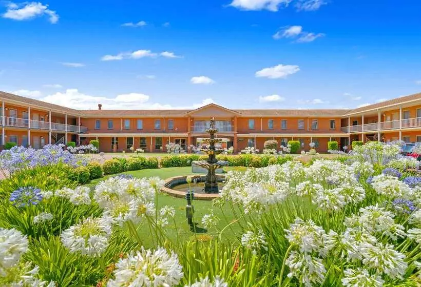 בית מלון כפרי Comfort Inn & Suites King Avenue