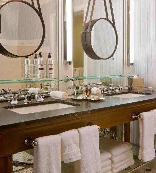 هتل Jerome, Auberge Resorts Collection