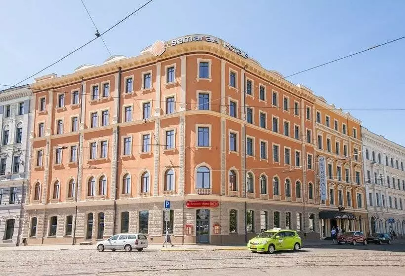 Metropole Hotel By Semarah