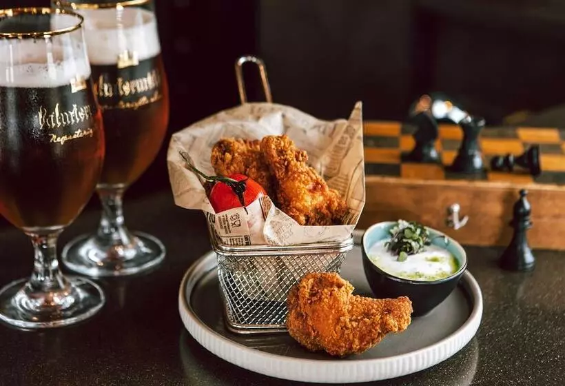 Metropole Hotel By Semarah