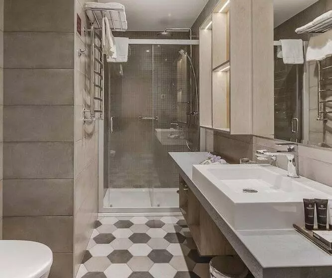 Metropole Hotel By Semarah