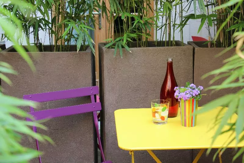 هتل Prince De Conti