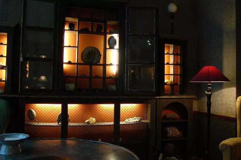 هتل Prince De Conti