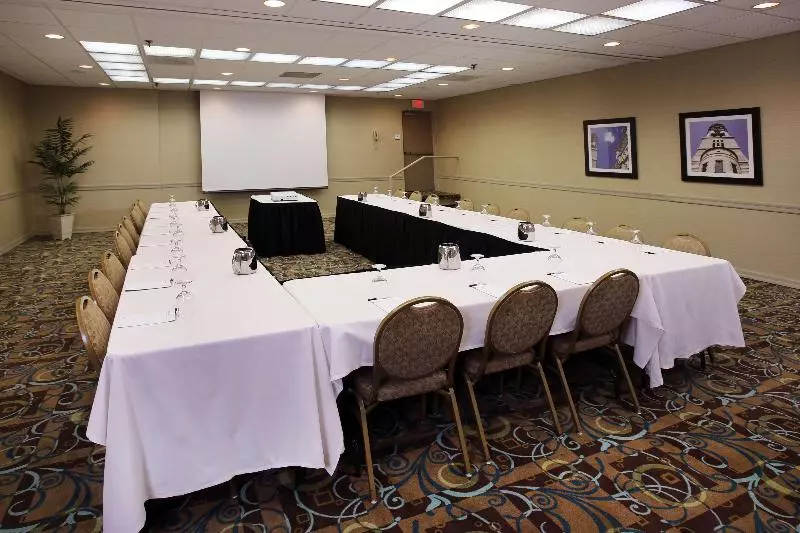 Radisson Hotel Philadelphia Northeast