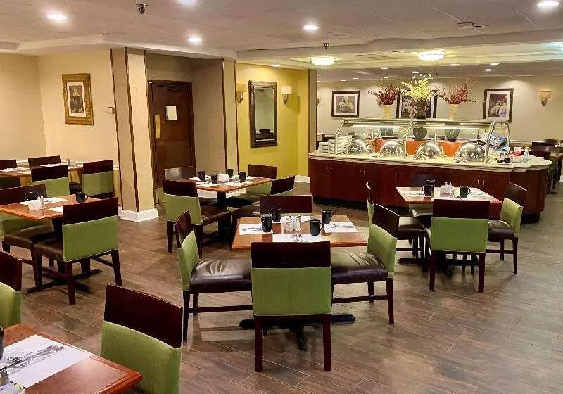 Radisson Hotel Philadelphia Northeast