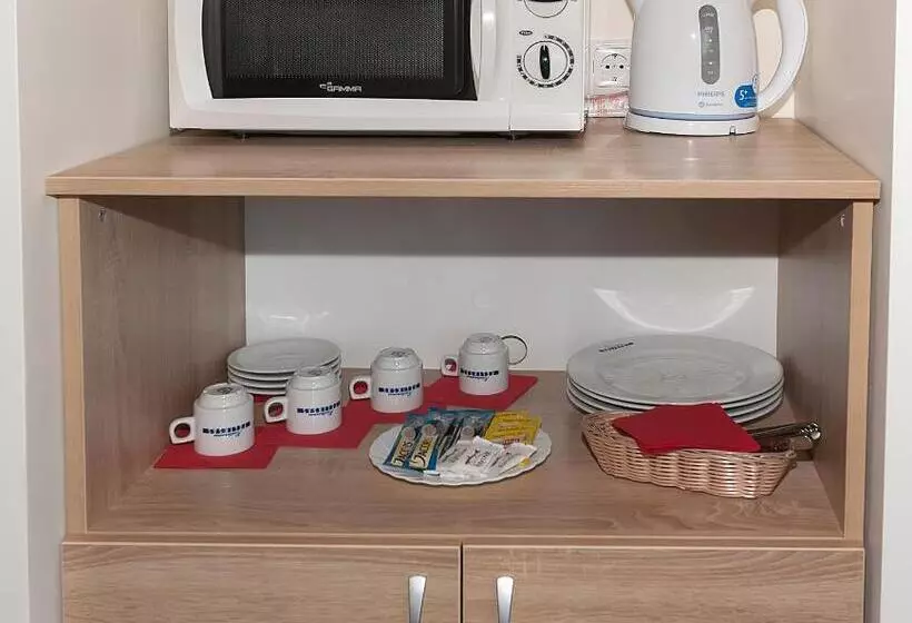 هتل Tauras Center