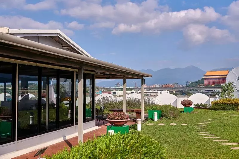 The Riviera Hotel Taipei