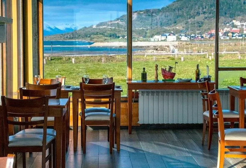 ホテル Tolkeyen Ushuaia