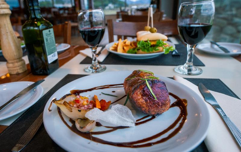 هتل Tolkeyen Ushuaia