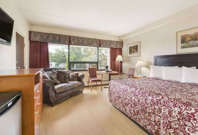 酒店 Travelodge By Wyndham Edmonton East