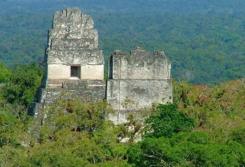 هتل Villa Maya