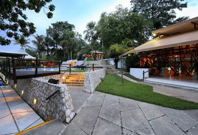 هتل Villa Maya