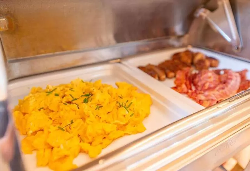 Das Hotel An Der Stadthalle   Rostock Hbf