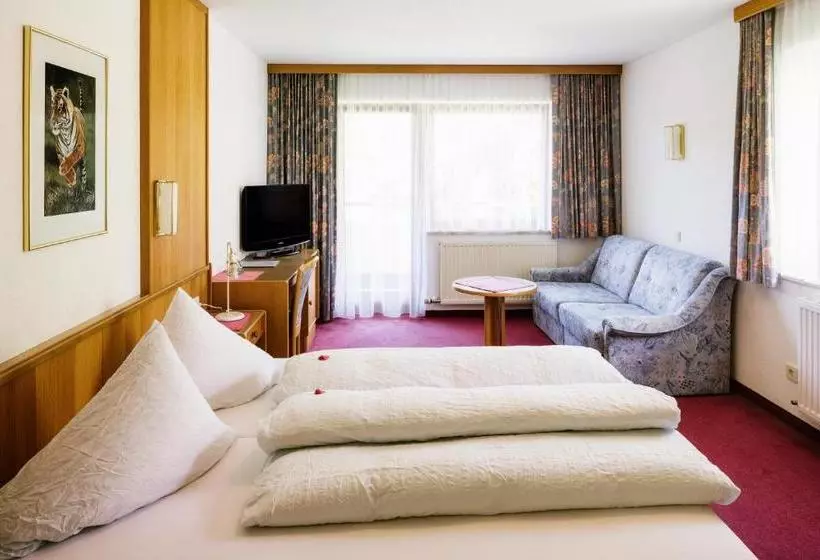 Отель Bärolina