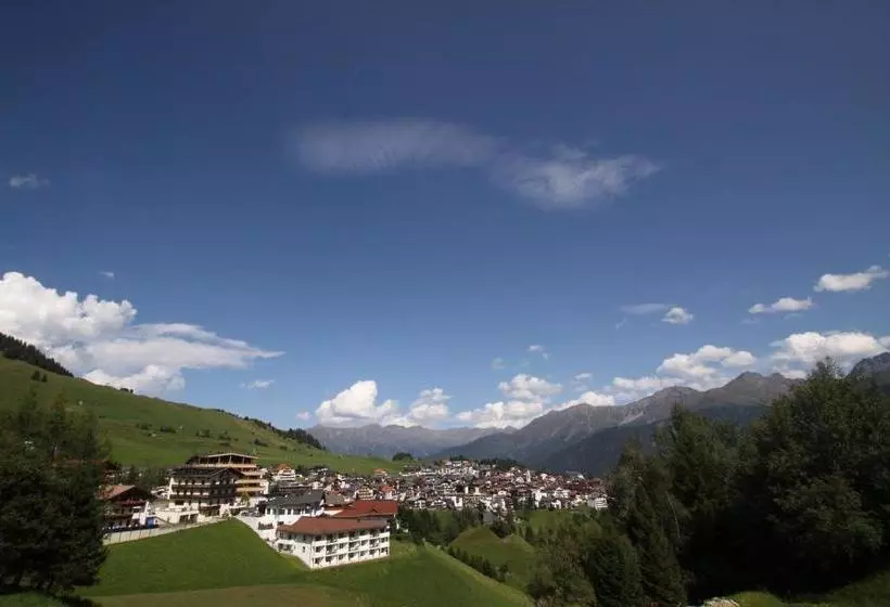 Отель Bärolina