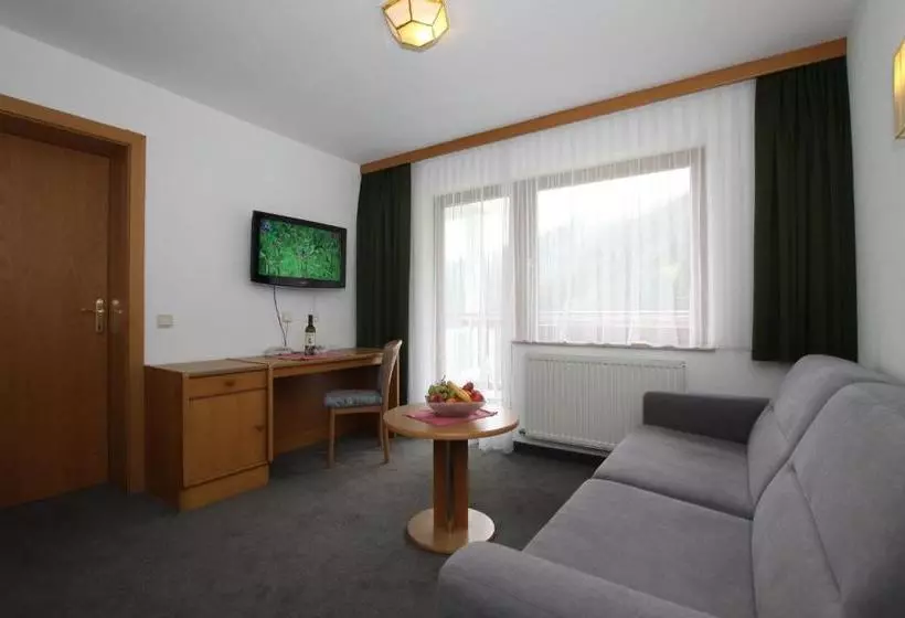 Отель Bärolina