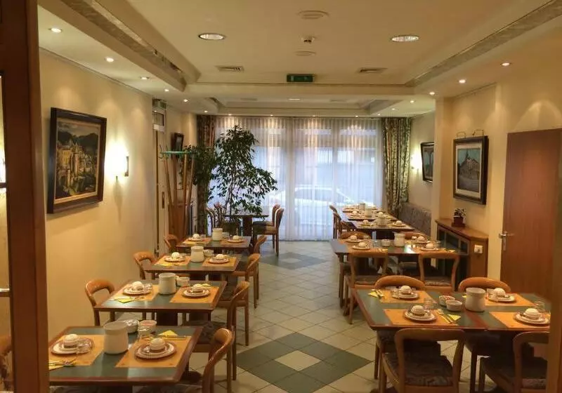 هتل Christophe Colomb