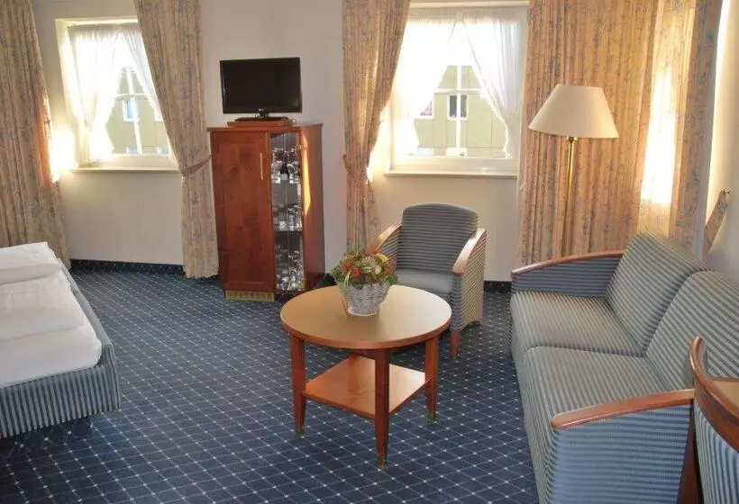 Hotelli Gasthof Maisberger